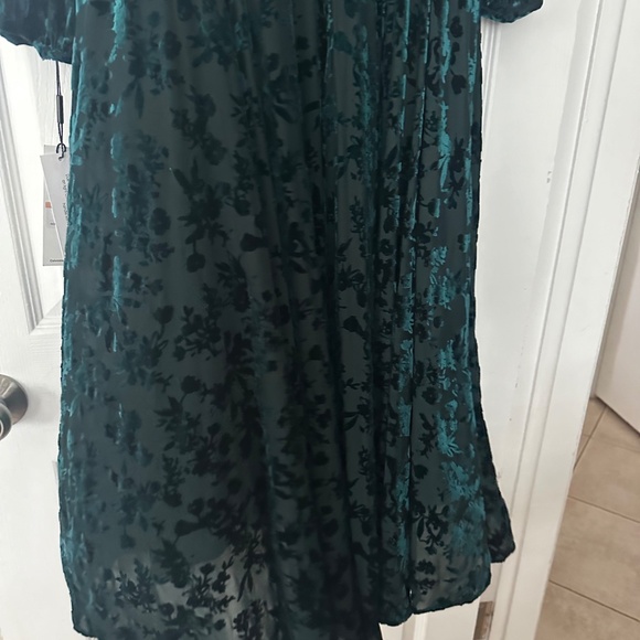 NWT Calvin Klein Emerald green wrap dress - Picture 7 of 7